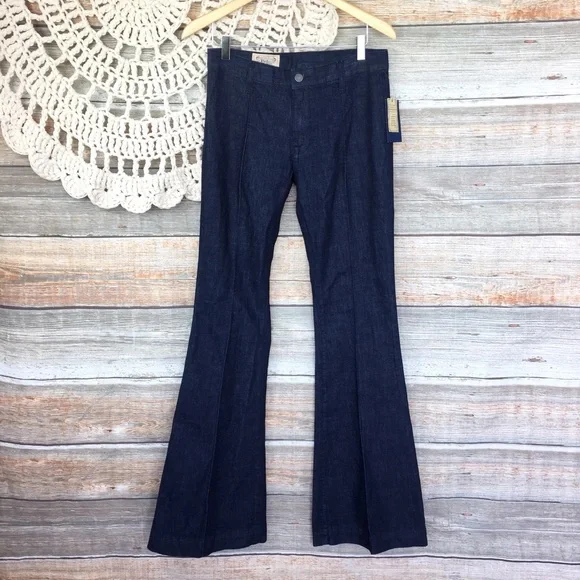 Polo Ralph Lauren | Dark Wash Flare High Rise Jean - Picture 1 of 11